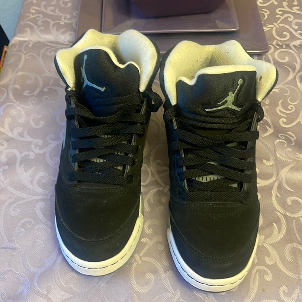 Nike Air Jordan’s sz 4Y, USA